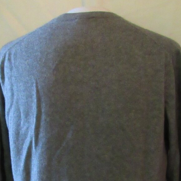 Jeremy Argyle NYC Gray 100% Cashmere Sweater V-Neck Size XL Excellent Condition - Picture 3 of 9